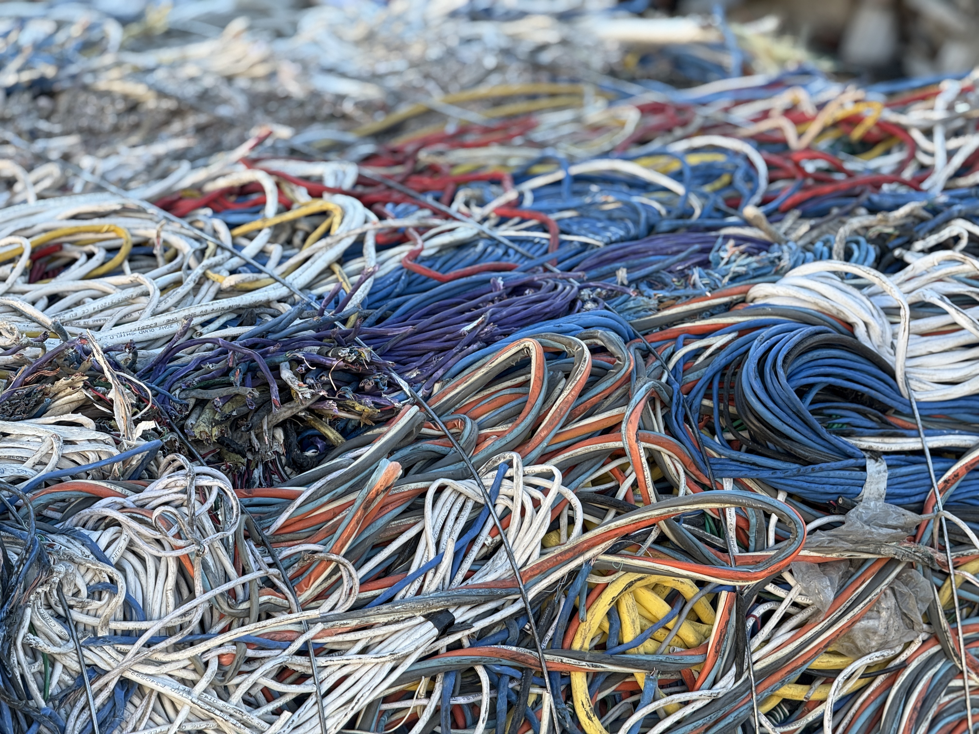 Thin multi-colored insulated wire bundle